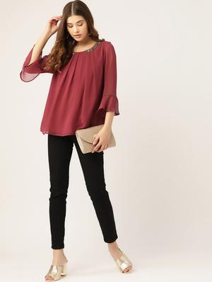 embellished neck solid top - 16940218 - Standard Image - 4