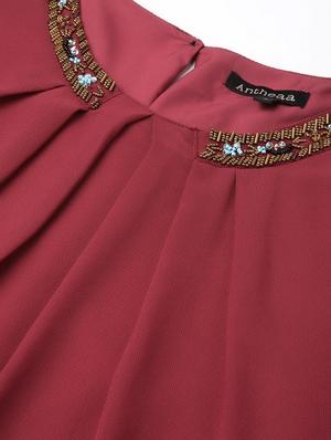 embellished neck solid top - 16940218 - Standard Image - 5