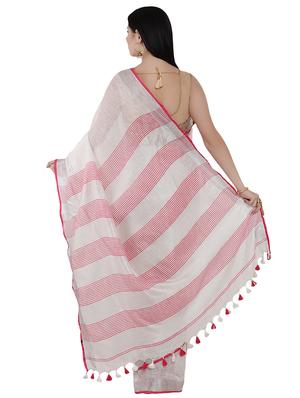 solid handloom saree with blouse - 16940672 - Standard Image - 2