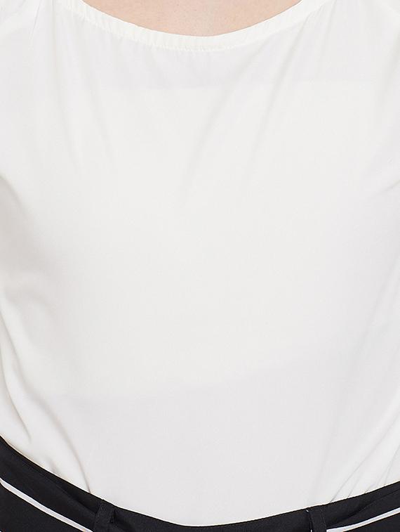 bell sleeved boat neck top - 16941096 - Zoom Image - 5