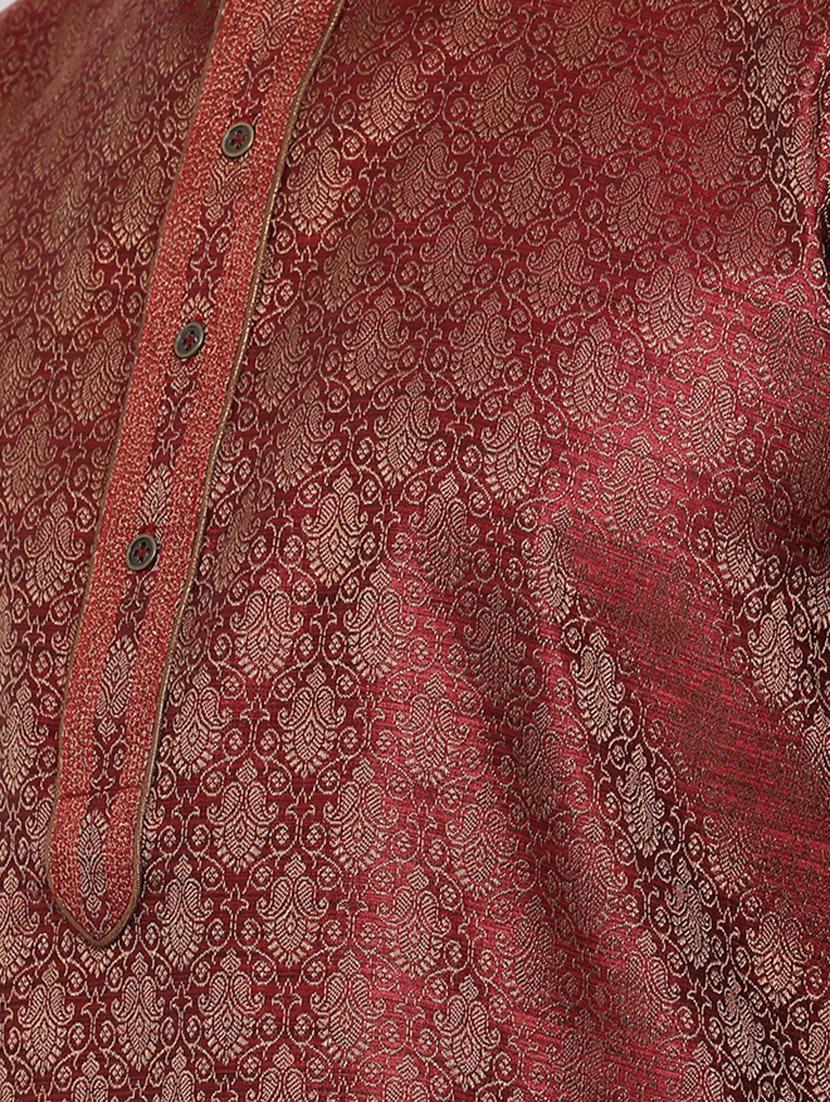 red pure silk jacquard kurta churidar set - 16943257 - Zoom Image - 5