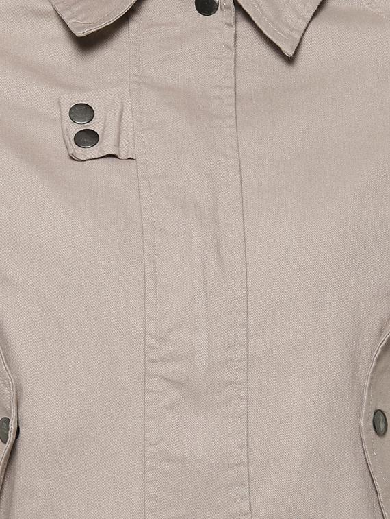 button detail cropped denim jacket - 16943314 - Zoom Image - 5