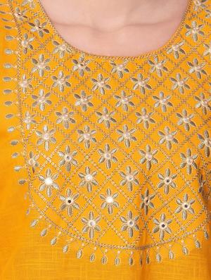 yoke embroidered straight kurta - 16943684 - Standard Image - 4