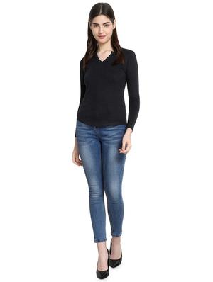 notch neck solid tee - 16943859 - Standard Image - 4