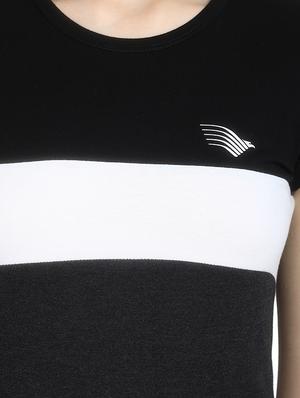 contrast detail round neck tee - 16943886 - Standard Image - 5