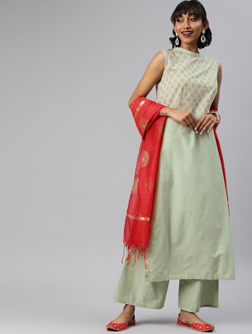 printed suit set - 16945336 - Standard Image - 1