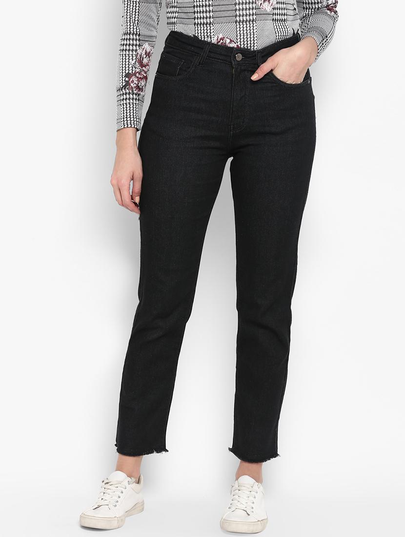 mid rise frayed hem jeans - 16945509 - Zoom Image - 1
