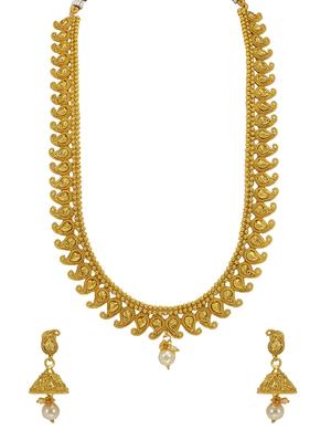 gold metal long necklace - 16947496 - Standard Image - 3