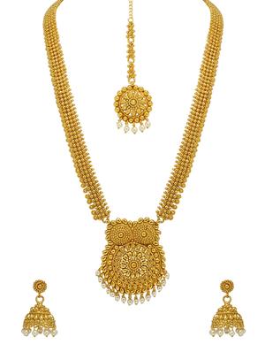 gold metal long necklace - 16947501 - Standard Image - 2