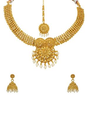 gold metal long necklace - 16947501 - Standard Image - 4