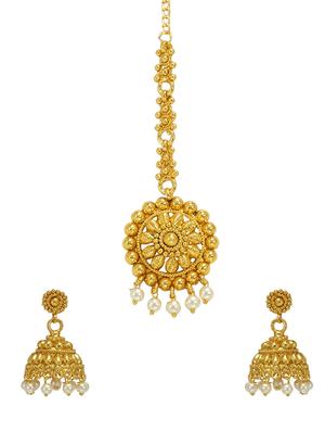 gold metal long necklace - 16947501 - Standard Image - 5