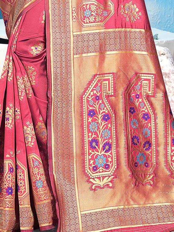 floral banarasi saree with blouse - 16950484 - Zoom Image - 2