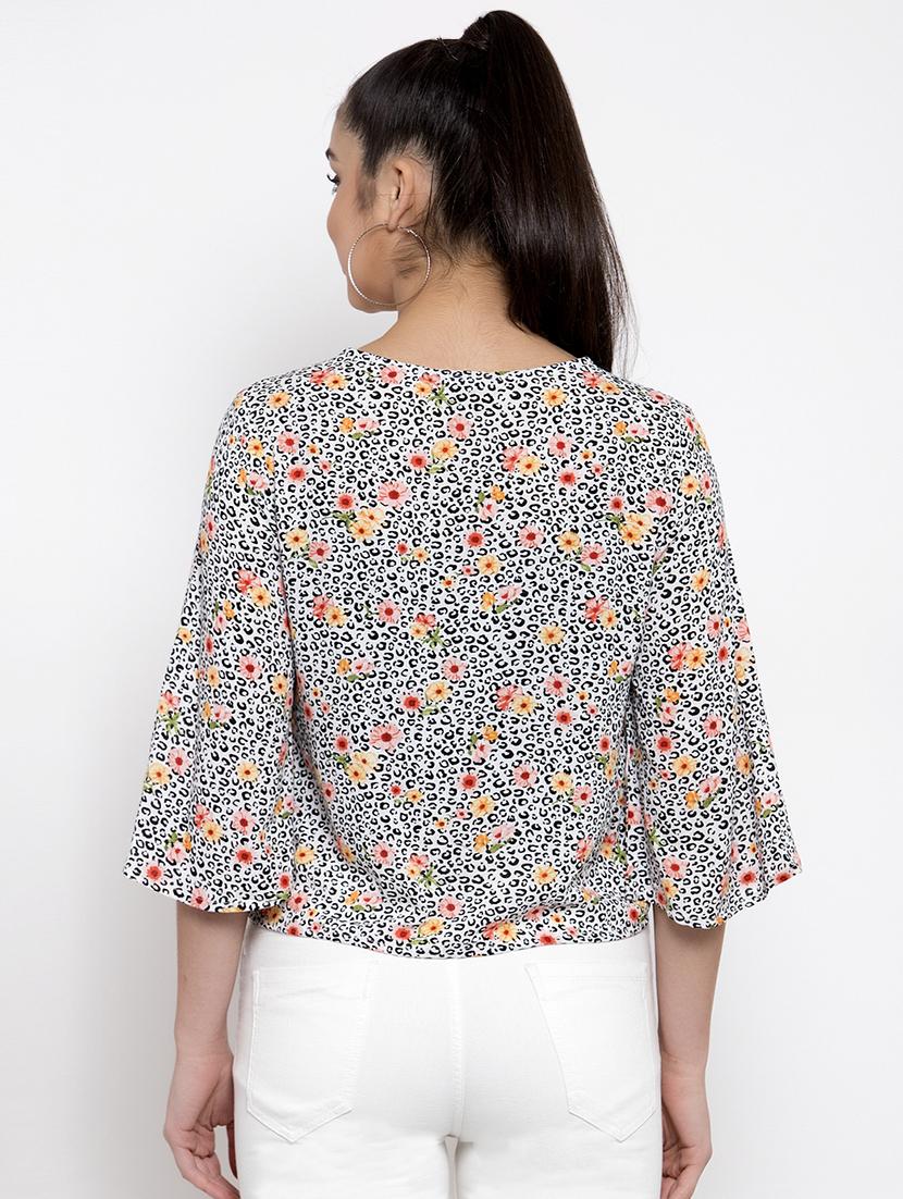 v-neck floral crop top - 16950718 - Zoom Image - 3