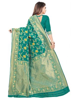 floral banarasi saree with blouse - 16950853 - Standard Image - 2
