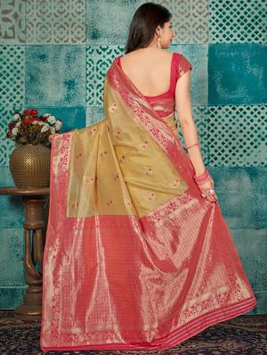 bordered banarasi saree with blouse - 16950892 - Standard Image - 2