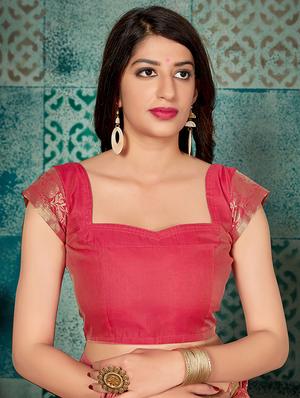 bordered banarasi saree with blouse - 16950892 - Standard Image - 4