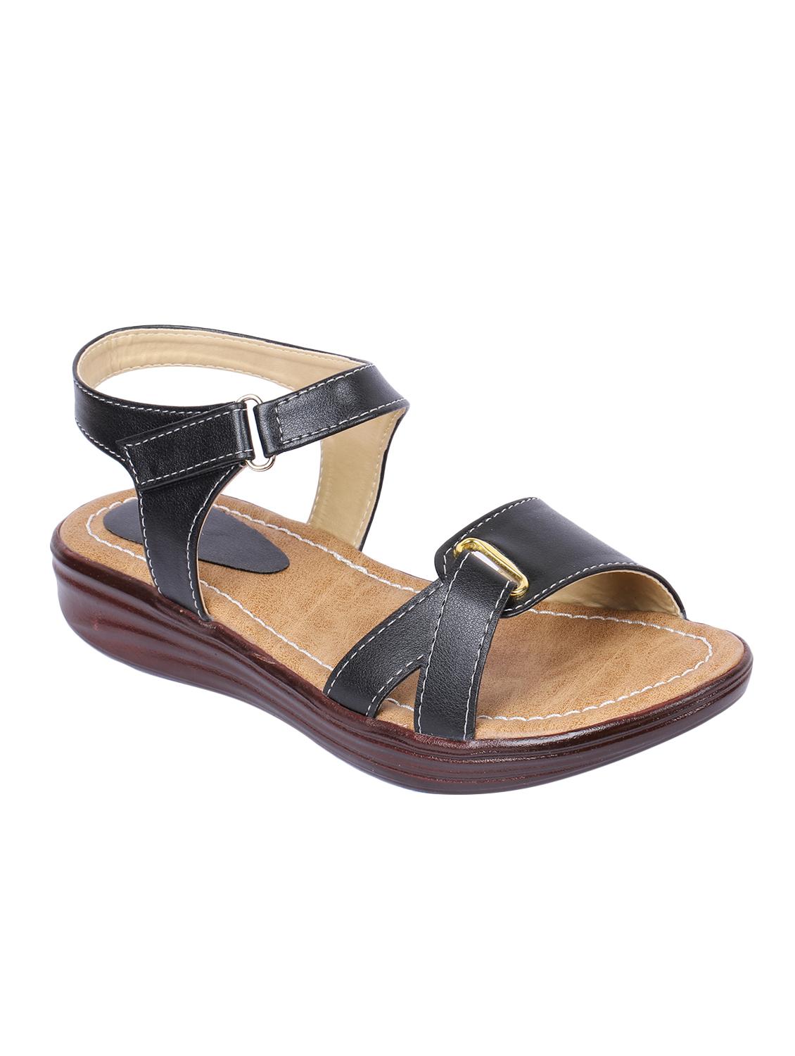 black back strap sandals - 16951661 - Zoom Image - 1