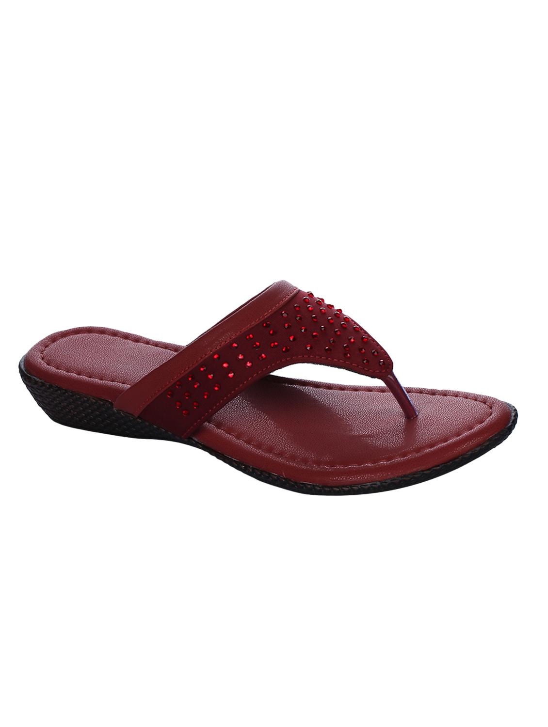maroon toe separator sandals - 16951672 - Zoom Image - 1
