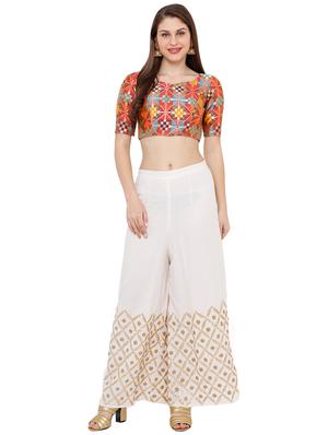 self design embroidered blouse - 16952138 - Standard Image - 4