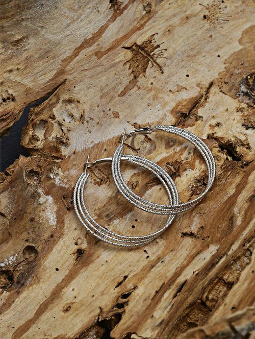 silver metal hoop earring - 16952612 - Standard Image - 1