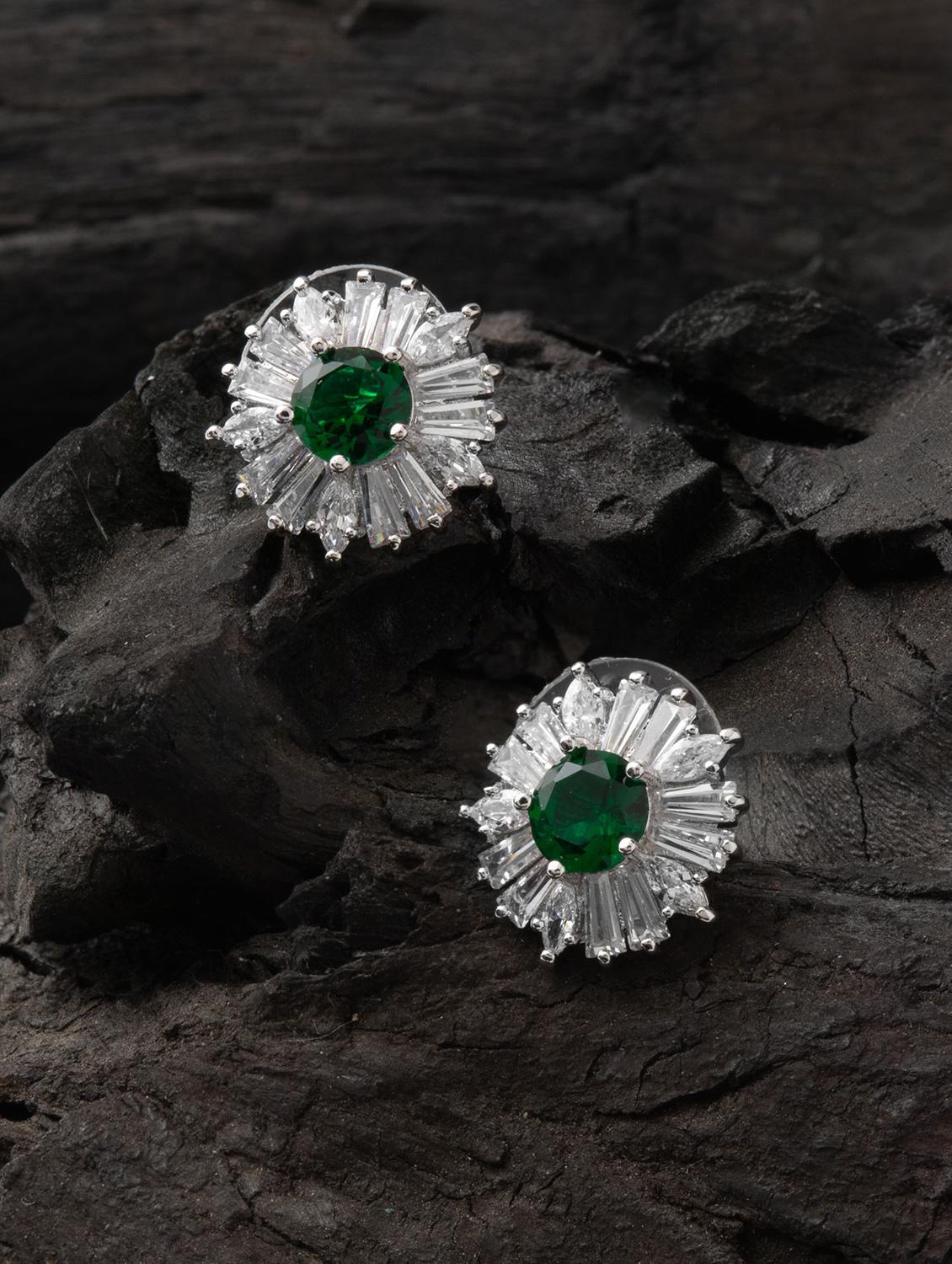 green metal studs earring - 16952817 - Zoom Image - 3