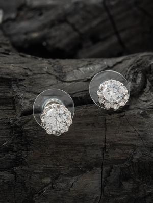 silver metal studs earring - 16952830 - Standard Image - 3