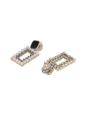 white metal drop earring - 16952862 - Standard Image - 2