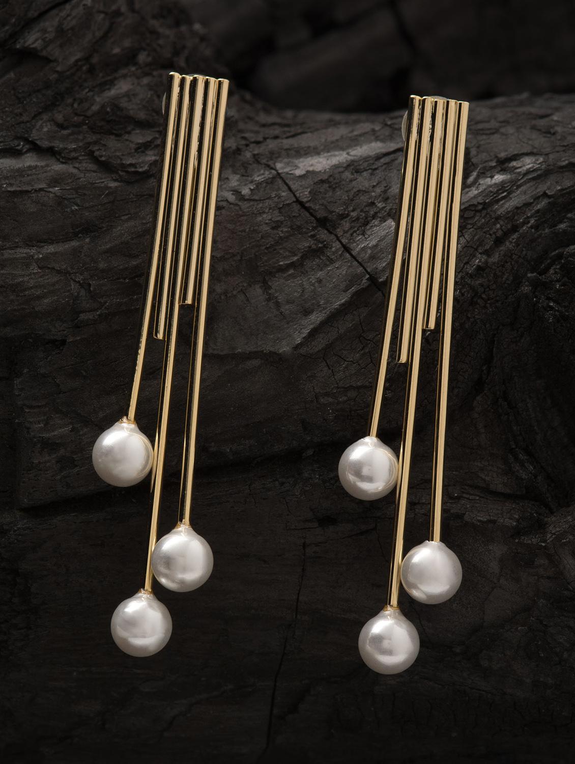 gold metal drop earring - 16952882 - Zoom Image - 3