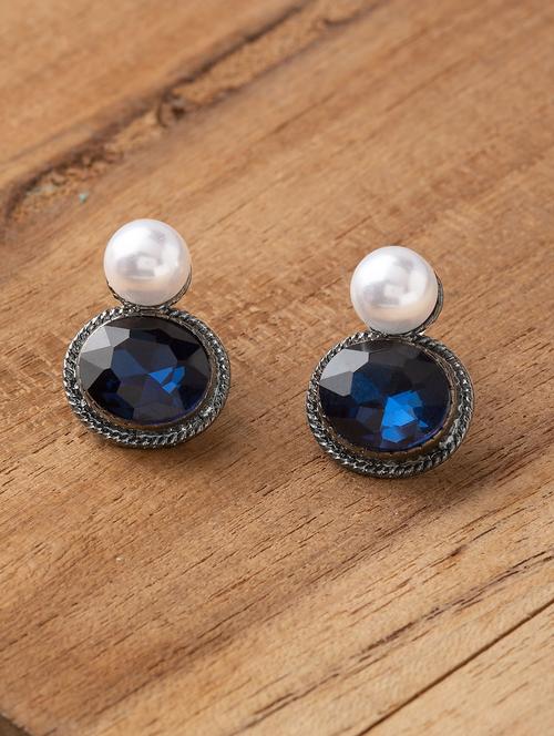 blue metal studs earring - 16952887 - Standard Image - 1