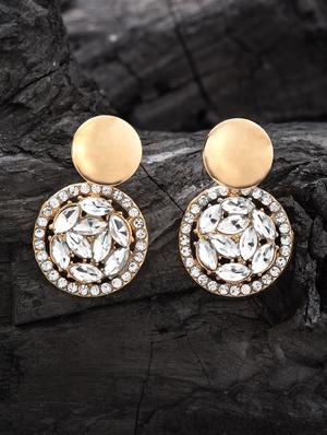 gold metal drop earring - 16952890 - Standard Image - 3