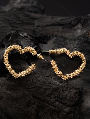 gold metal hoop earring - 16952898 - Standard Image - 3