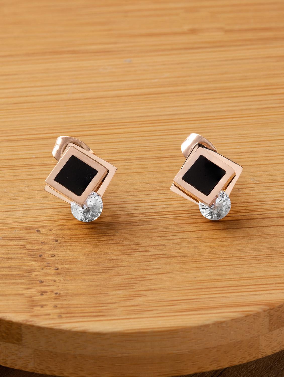 black metal studs earring - 16952911 - Zoom Image - 1