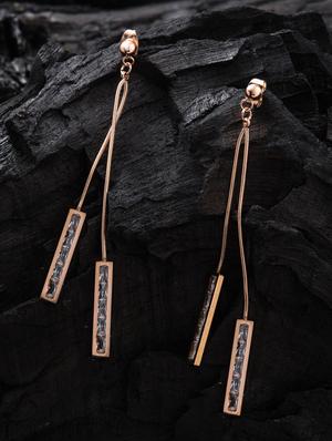 gold metal drop earring - 16952913 - Standard Image - 3