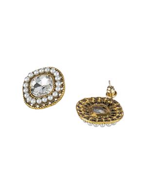 gold metal studs earring - 16952928 - Standard Image - 2