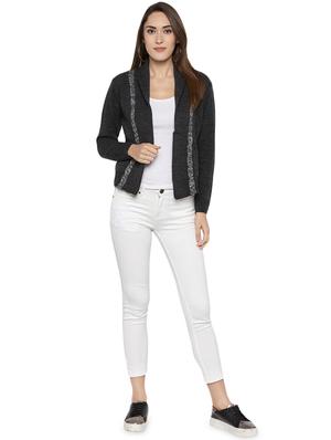 solid regular shrug - 16954105 - Standard Image - 4