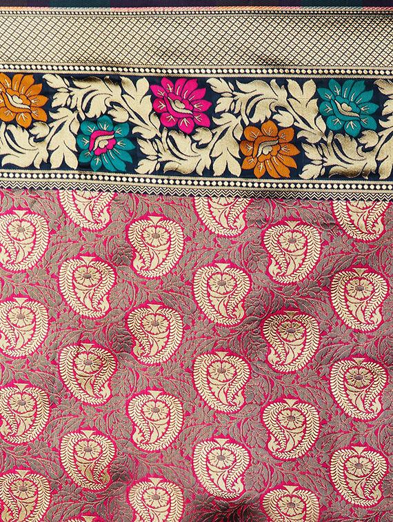 paisley banarasi saree with blouse - 16954283 - Zoom Image - 4