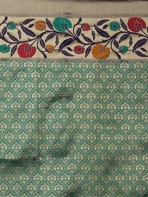 floral banarasi saree with blouse - 16954286 - Standard Image - 4