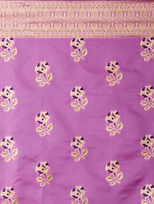 floral banarasi saree with blouse - 16954294 - Standard Image - 4