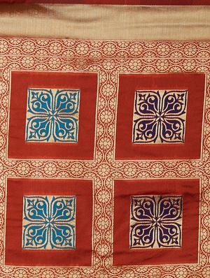 geometrical banarasi saree with blouse - 16954305 - Standard Image - 4