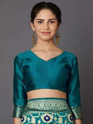 floral banarasi saree with blouse - 16954308 - Standard Image - 3