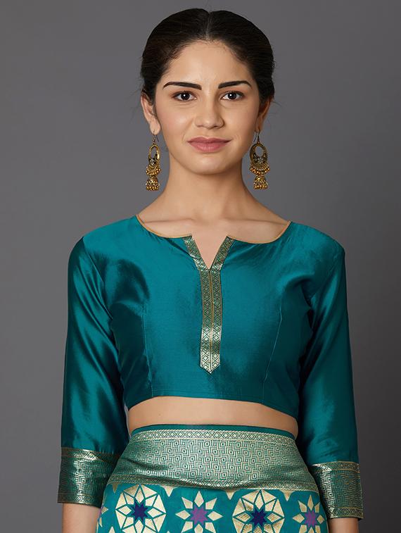 floral banarasi saree with blouse - 16954309 - Zoom Image - 3