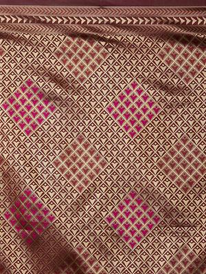 geometrical banarasi saree with blouse - 16954310 - Standard Image - 4
