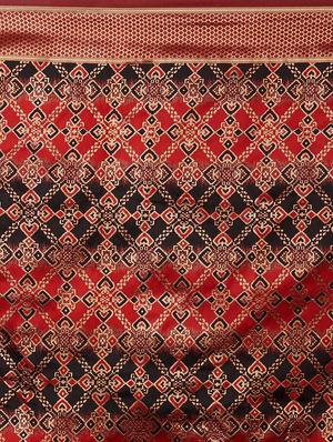 printed banarasi saree with blouse - 16954312 - Standard Image - 4