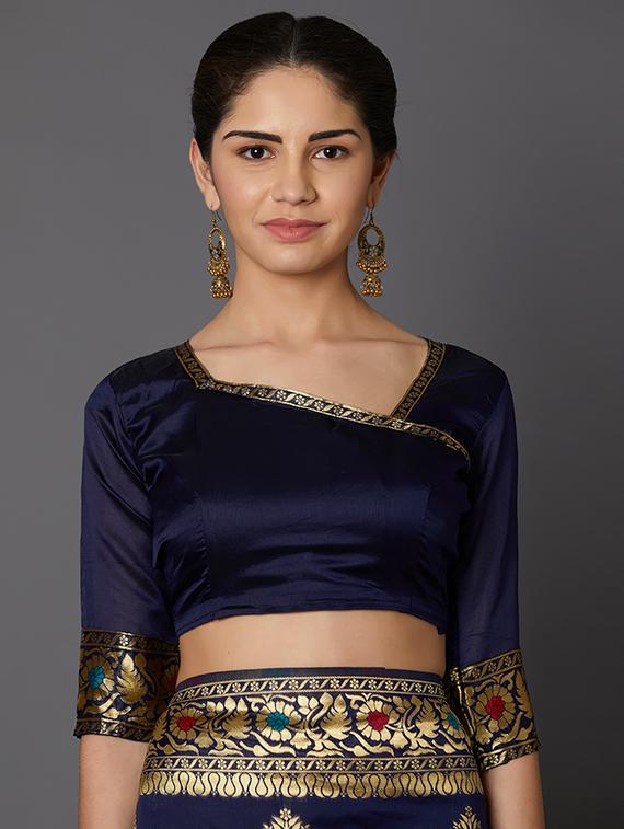 floral banarasi saree with blouse - 16954317 - Zoom Image - 3