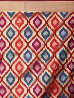 self design banarasi saree with blouse - 16954342 - Standard Image - 4