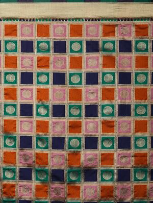 self design banarasi saree with blouse - 16954351 - Standard Image - 4