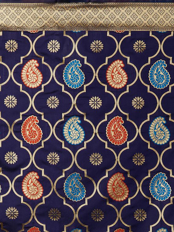 paisley banarasi saree with blouse - 16954361 - Zoom Image - 4