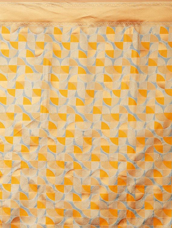 geometrical banarasi saree with blouse - 16954362 - Zoom Image - 4
