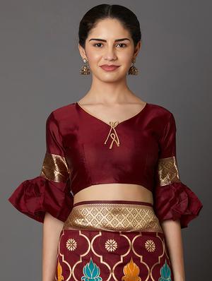 floral banarasi saree with blouse - 16954367 - Standard Image - 3