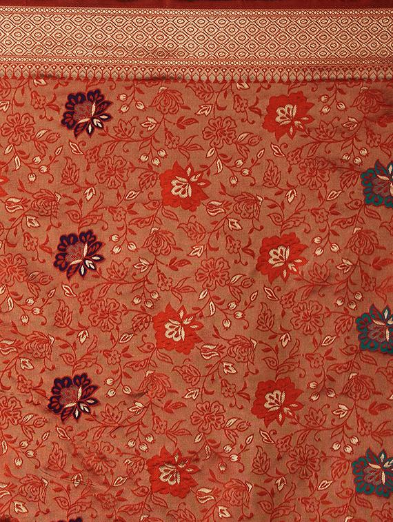floral banarasi saree with blouse - 16954368 - Zoom Image - 4